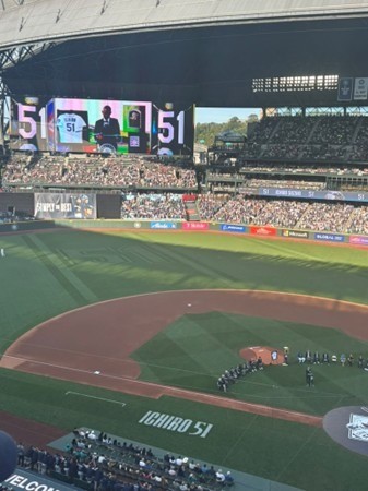 『第一内科 西山先生 シアトル留学記 vol.11:イチローと今年のマリナーズ』